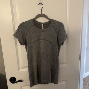 Lulemon Swiftly Tech Shirt